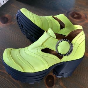 Fluevog Mellow Bossa Nova Neon Platform Shoe (Sz 7)